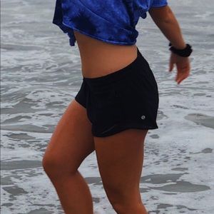 Lululemon Hotty Hot Short II